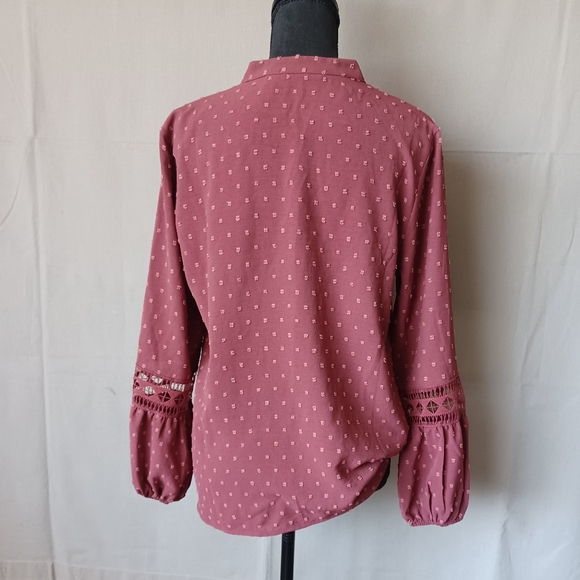 Notations Swiss Dot Top - Picture 6 of 7